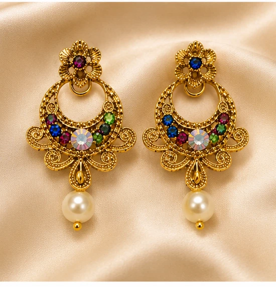 AESTHEQUE Rajrangi
