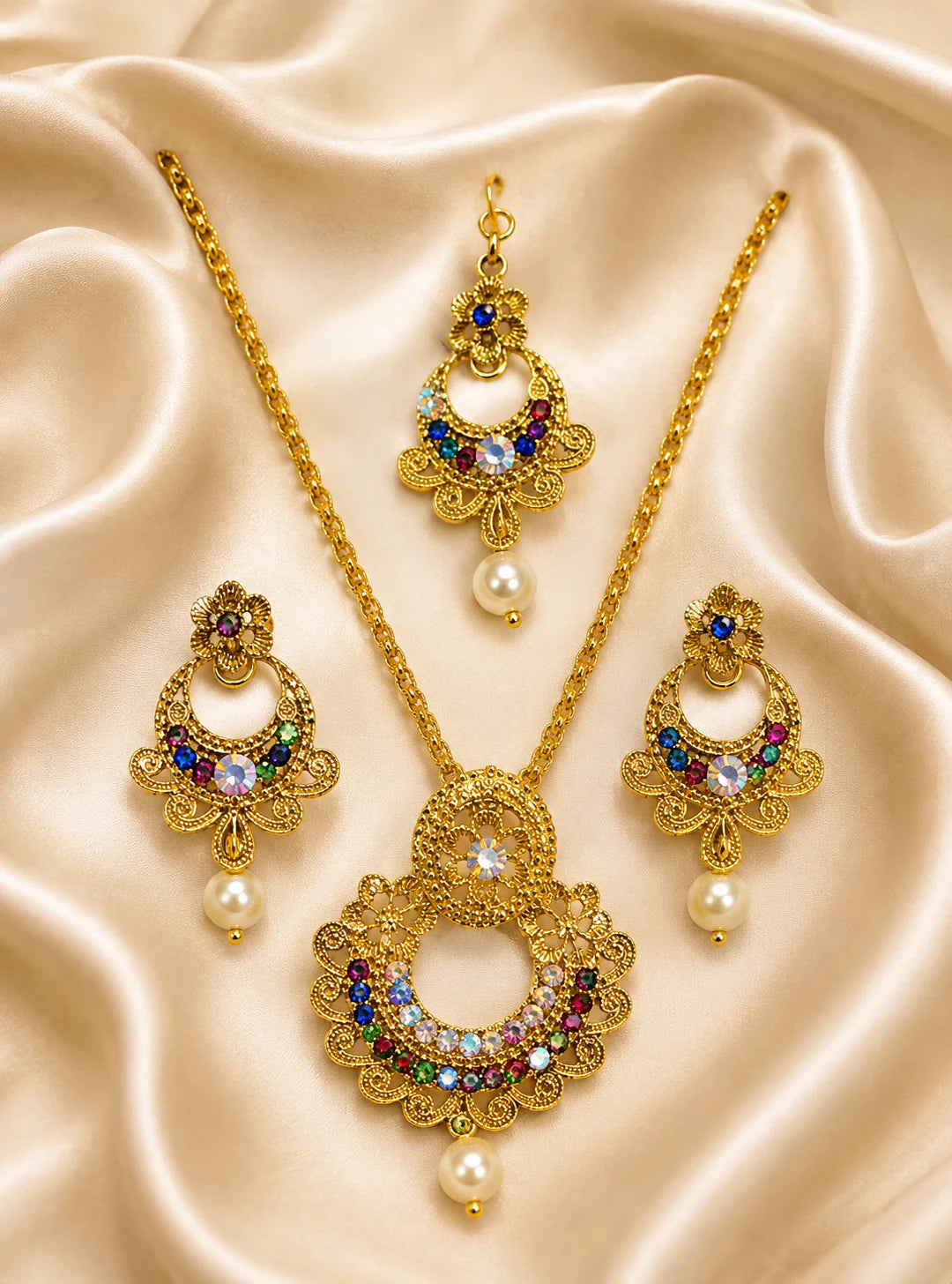 AESTHEQUE Rajrangi