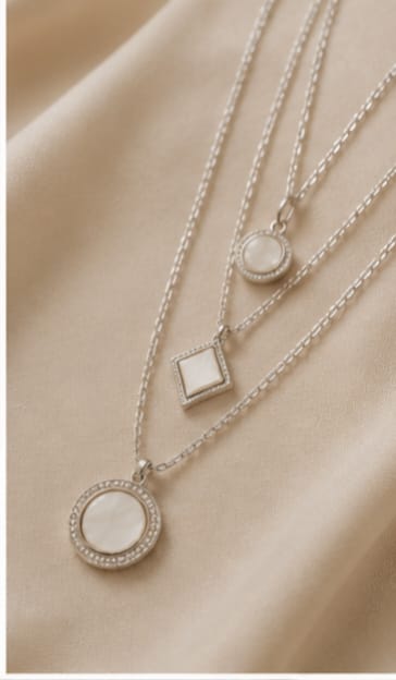 Elegant Sliver-Plated Layered Pendant Necklace